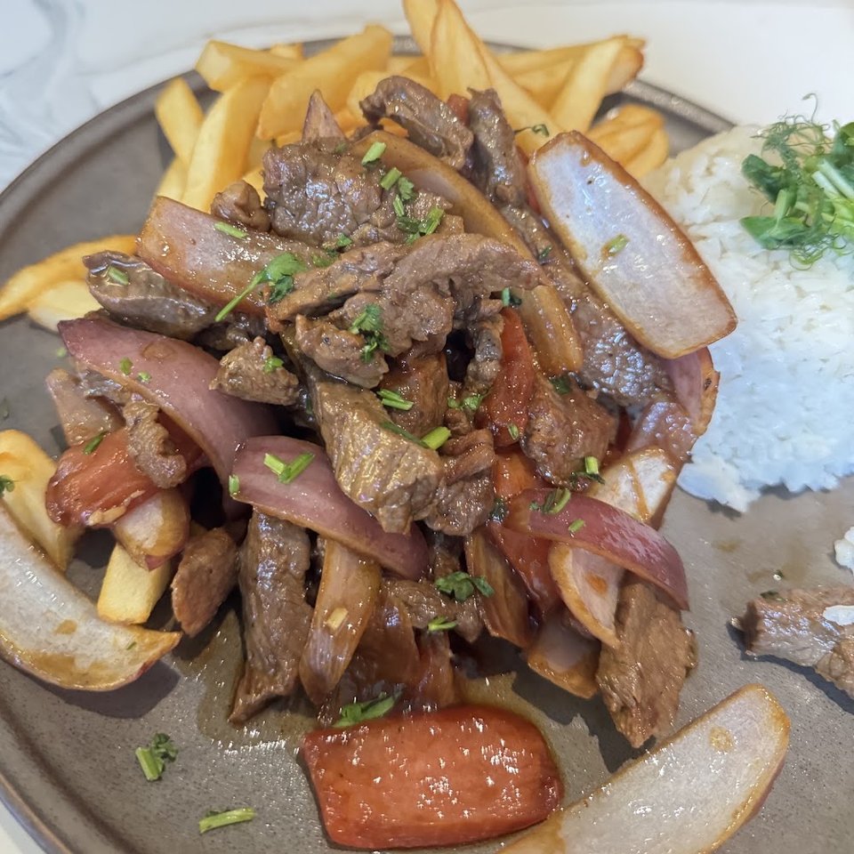 Lomo Saltado